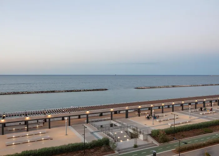 Guesthost - Tramonto Sul Mare Near The Airport Bari