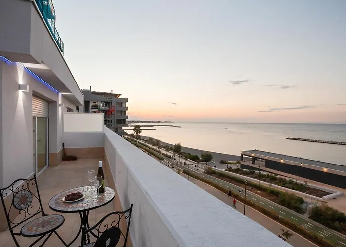 Guesthost - Tramonto Sul Mare Near The Airport